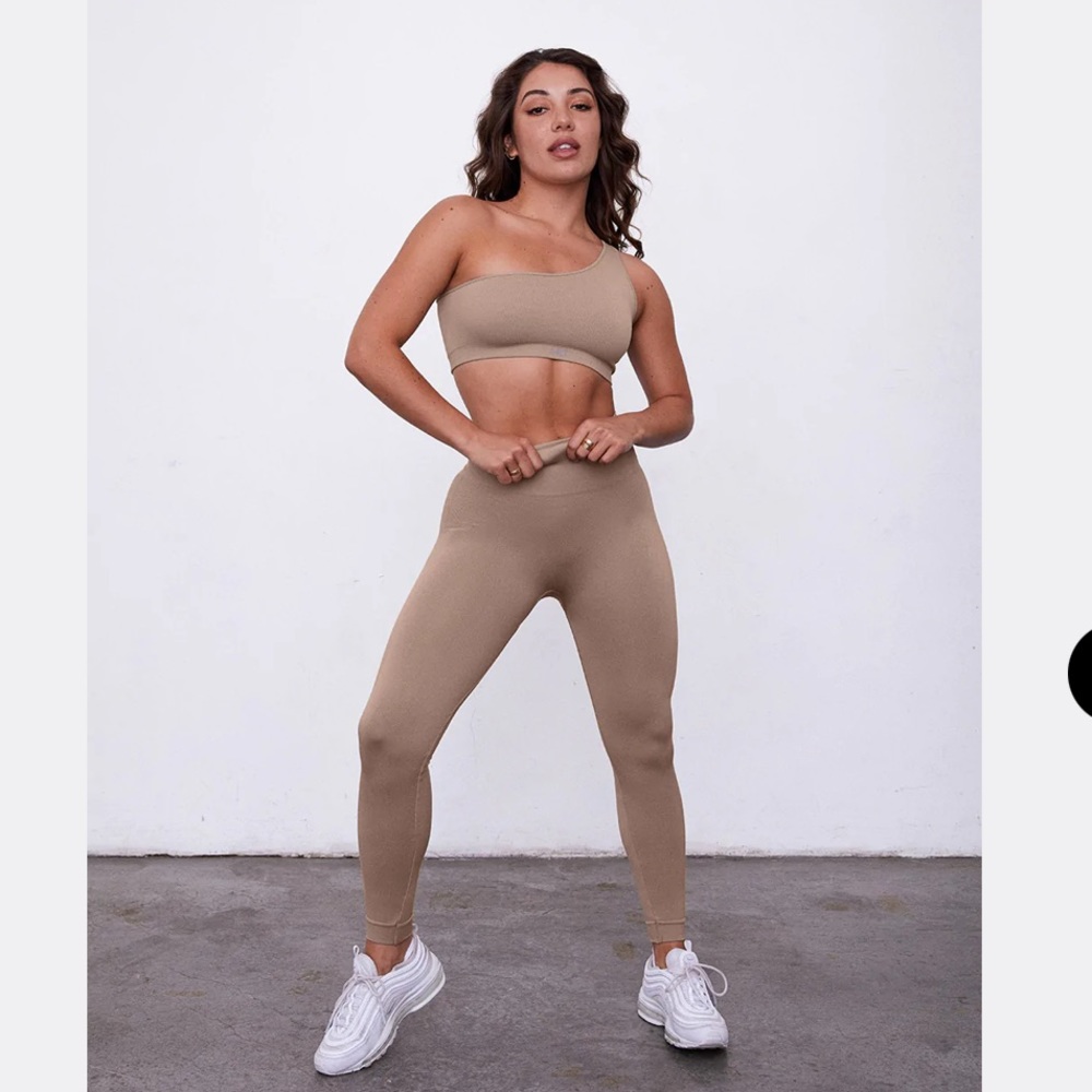 Set Active Sculptflex Leggings in Sand